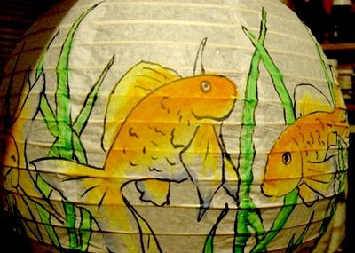 Lucky 8 goldfish lamp view 4